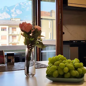  Apartament Casa Lariana